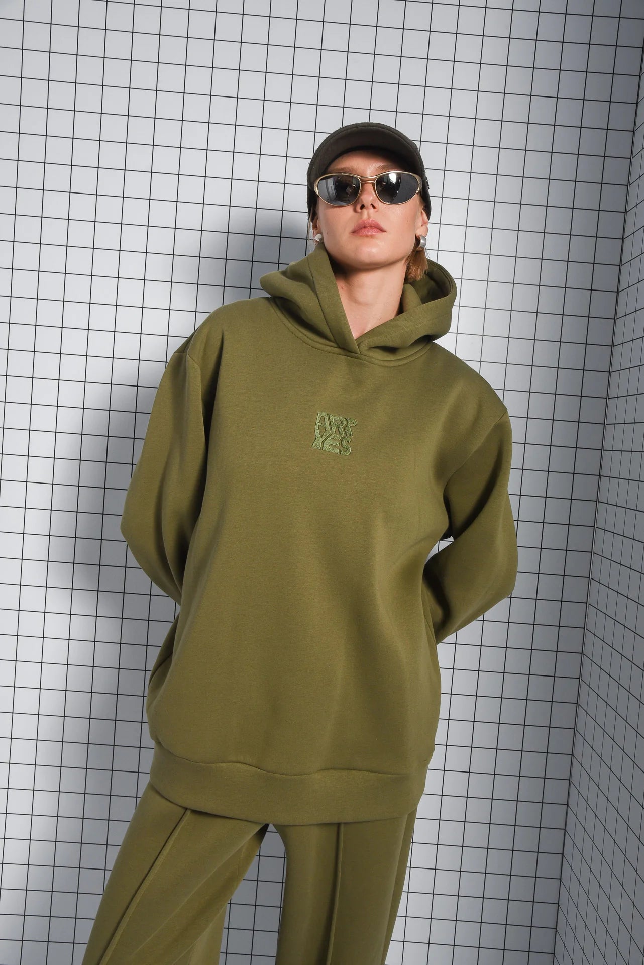 PROGRESS HOODIE KHAKI