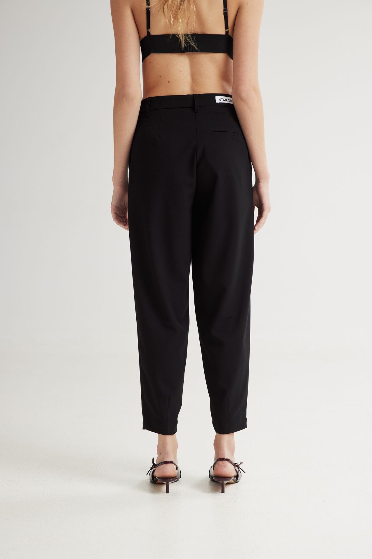 Angie Pants Cropped Pants Black